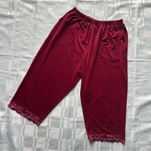 Paltal Red Lace Trim Quarter Length Bloomer Pants